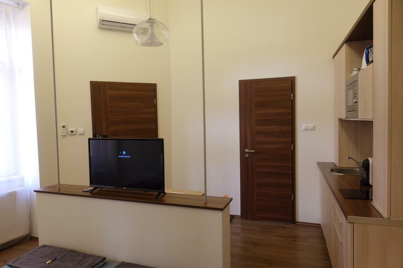 Frank & Fang Apartments Mk7 Budapest Eksteriør billede