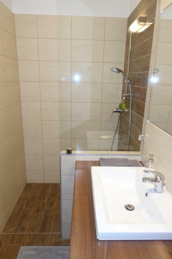 Frank & Fang Apartments Mk7 Budapest Eksteriør billede