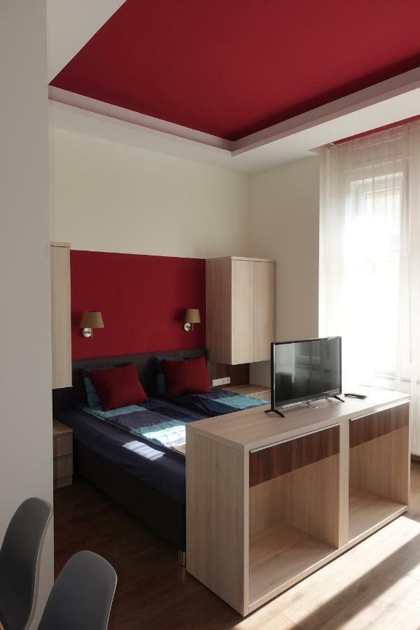 Frank & Fang Apartments Mk7 Budapest Eksteriør billede